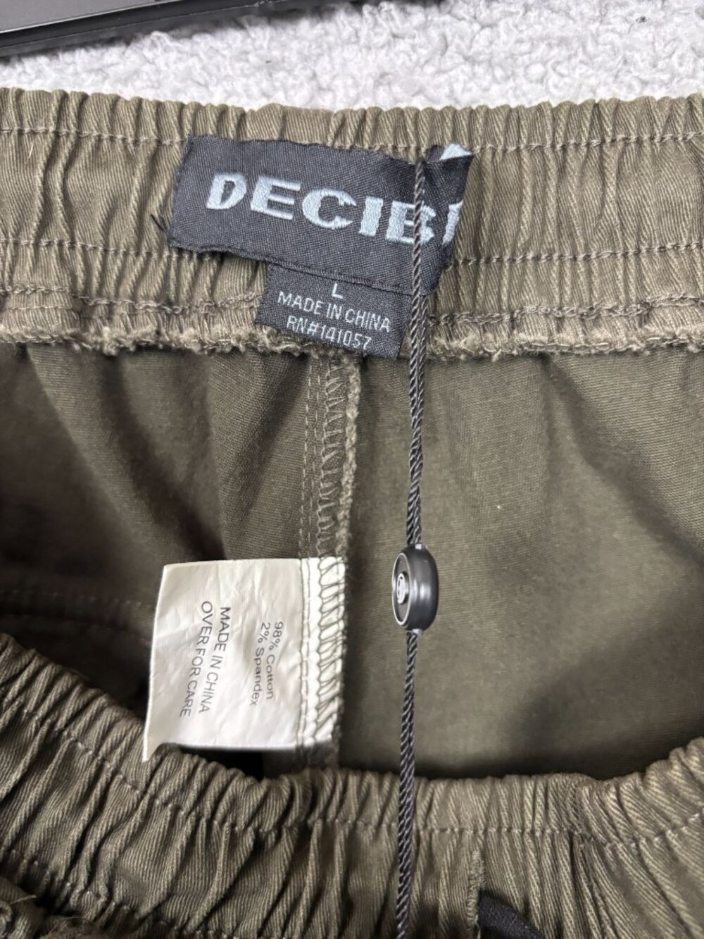 Decibel Mens Olive Green Front Cargo Pocket Shorts Drawstring Waist Large NWT's. - Picture 6 of 8